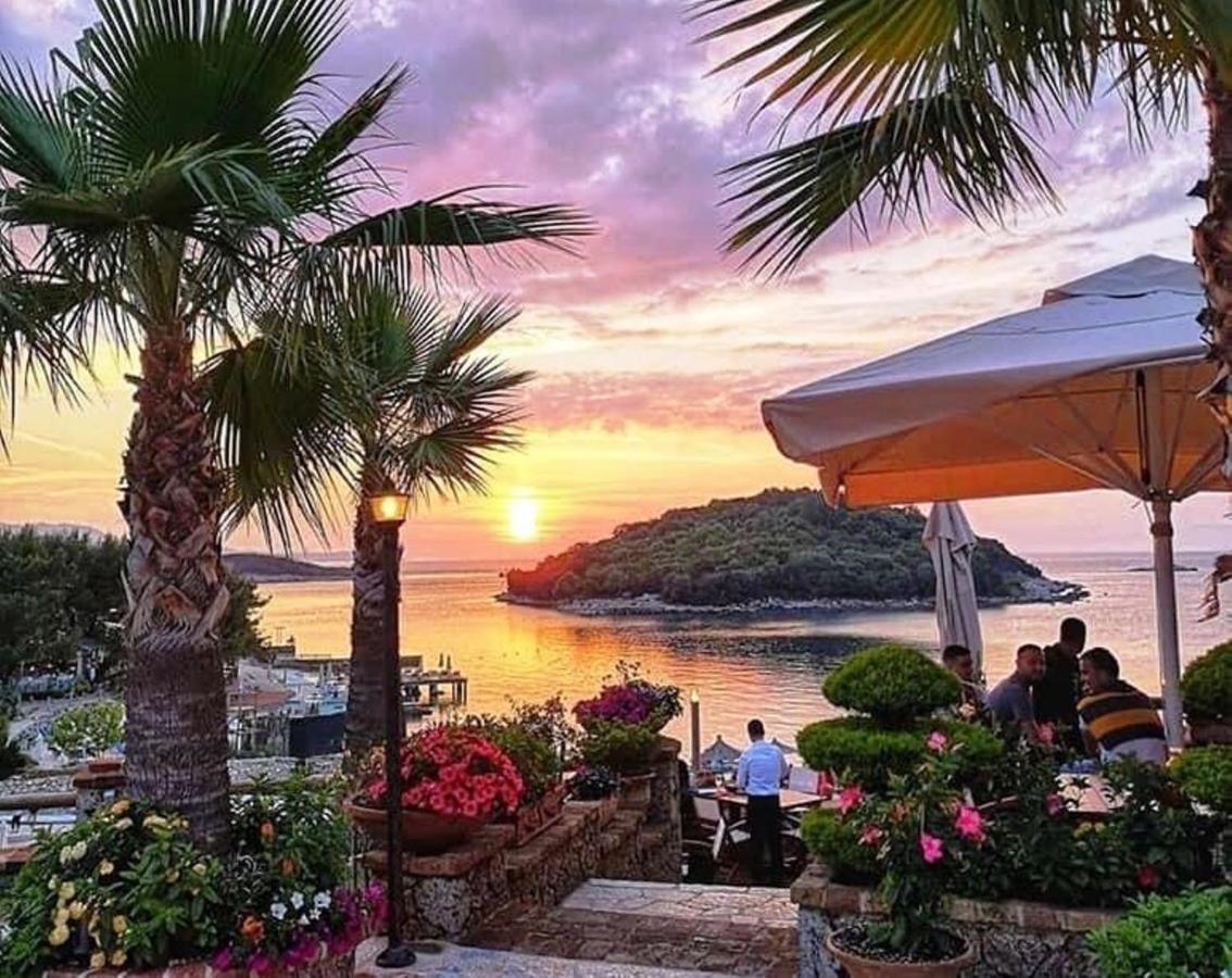Luxury Holiday In Royal Apartment For King And Queen Sarandë 外观 照片