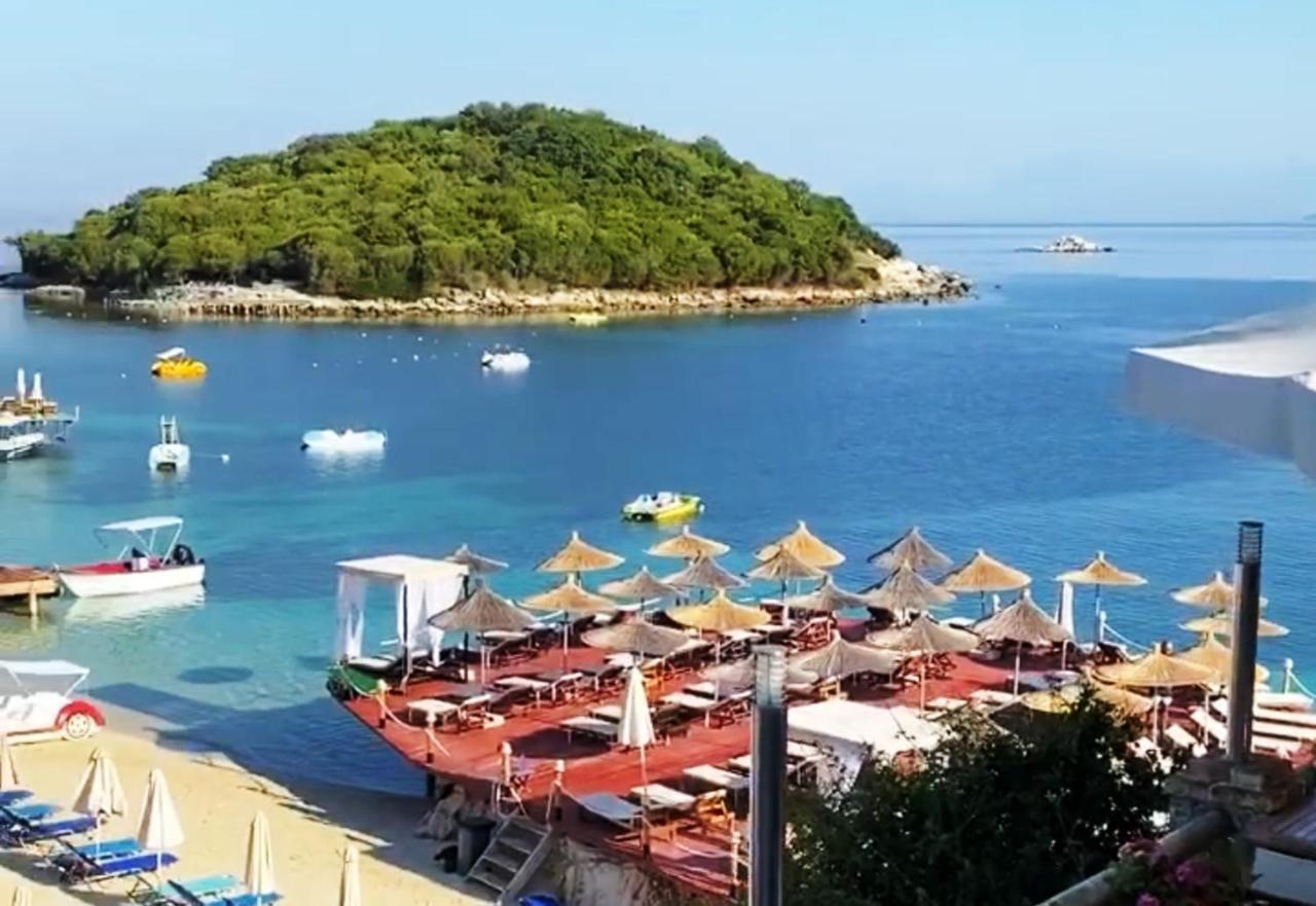 Luxury Holiday In Royal Apartment For King And Queen Sarandë 外观 照片