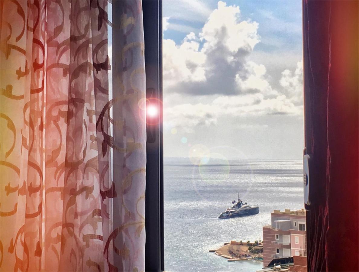 Luxury Holiday In Royal Apartment For King And Queen Sarandë 外观 照片